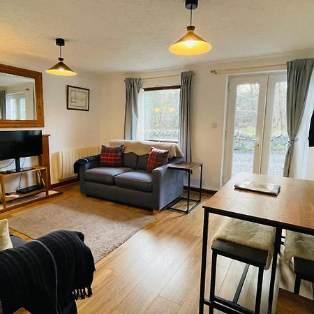 Appartamento Stylish Garden Flat Near Loch Ness Drumnadrochit Esterno foto