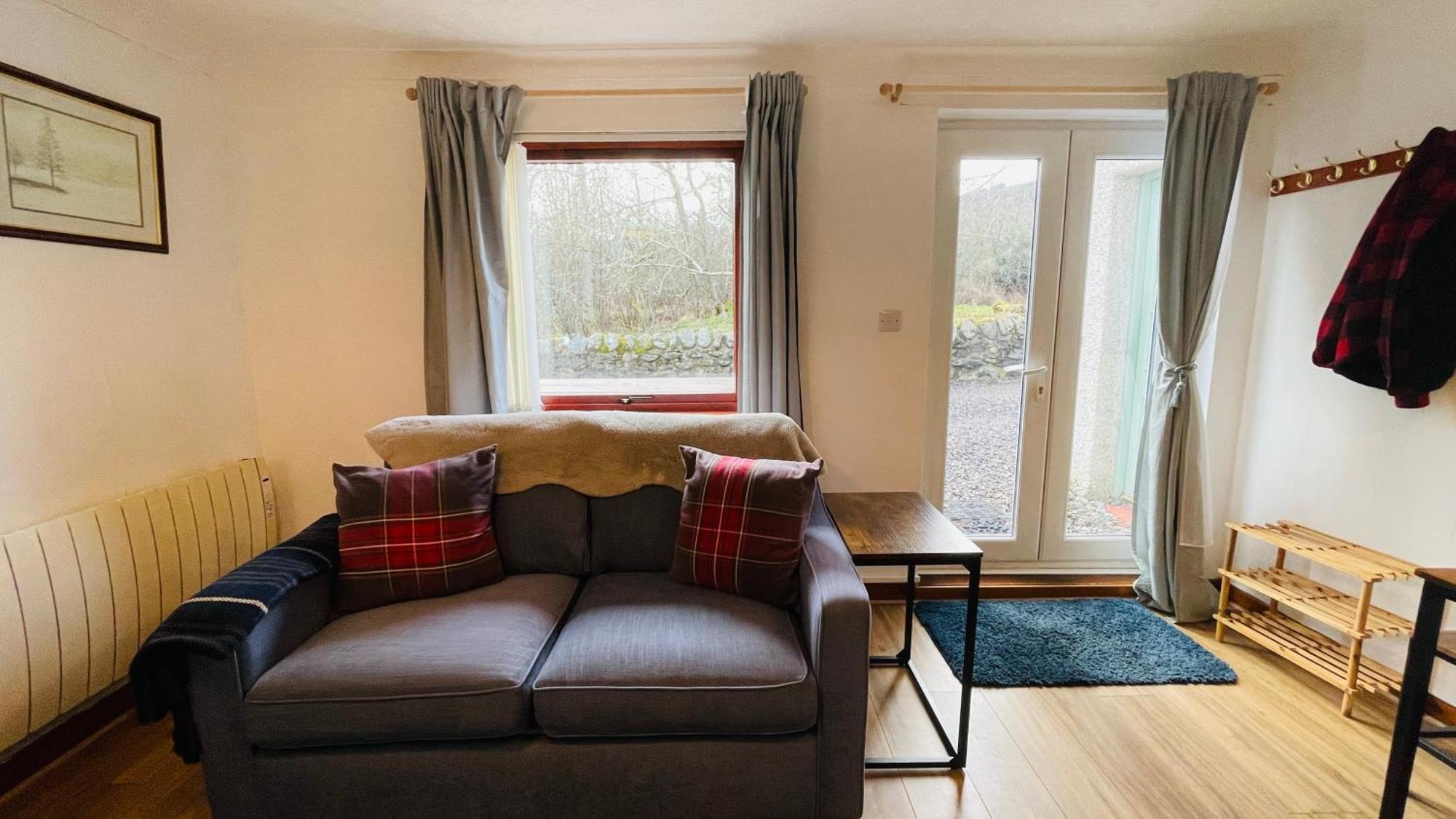 Appartamento Stylish Garden Flat Near Loch Ness Drumnadrochit Esterno foto